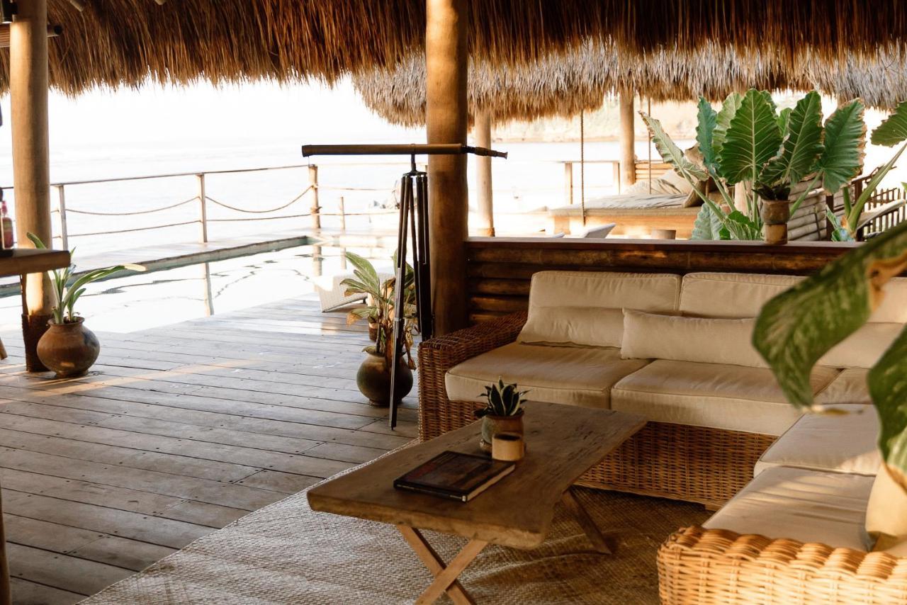 Sumba Beach House Waikabubak Bagian luar foto