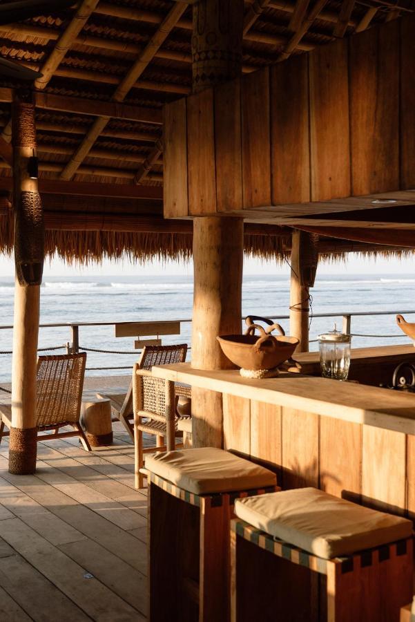 Sumba Beach House Waikabubak Bagian luar foto